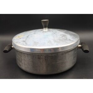 Vintage Wear-Ever 854 Aluminum Dutch Oven Casserole Pot With Lid USA AS-IS